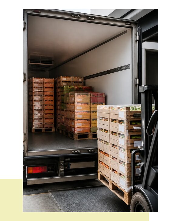 Перевозка сельхозпродукции на паллетах с доставкой в Псков